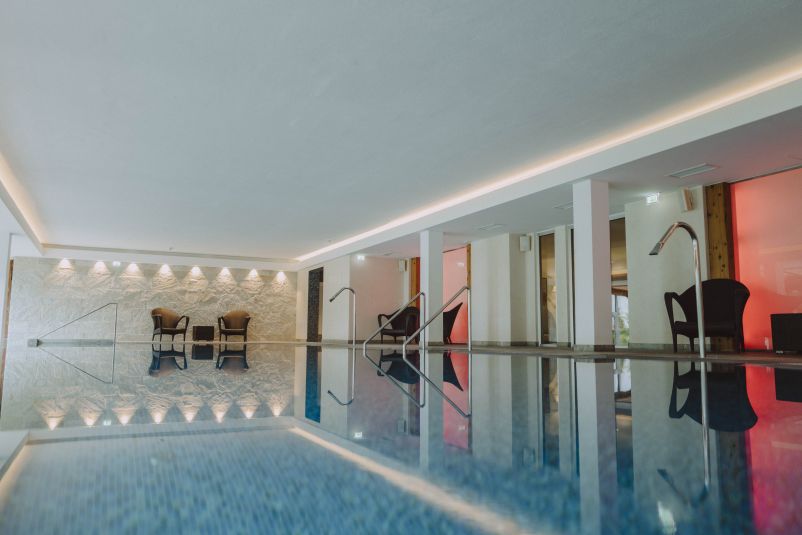 Indoor Pool im Hotel Kitzhof